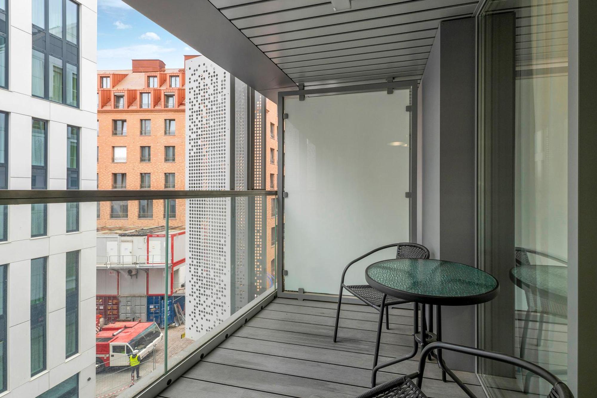 Granaria Deluxe & Riverside By Downtown Apartments Gdańsk Rum bild